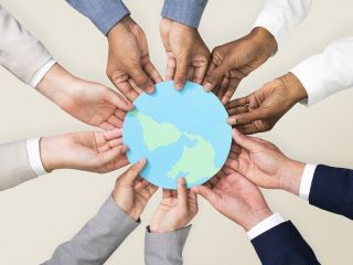 Skupina RAJA se připojuje k CSR Europe